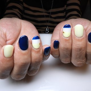 #70代のお客様 #イエロー #ネイビー #ボーダー #ショート #ホワイト #イエロー #ネイビー #SODAnails #ネイルブック