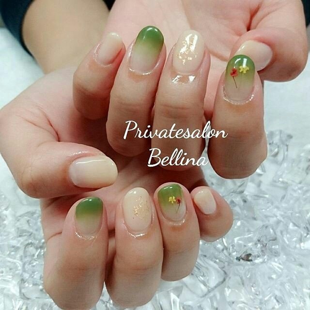 オールシーズン オフィス ハンド グラデーション フラワー Makiii Bellinaのネイルデザイン No ネイルブック