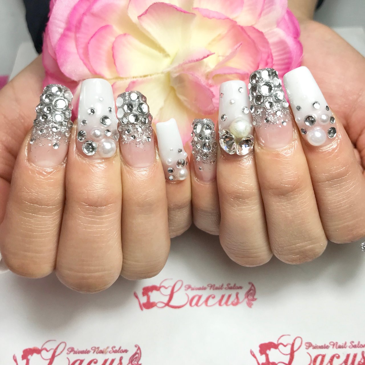 オールシーズン ブライダル パーティー デート ハンド Lacus Nailのネイルデザイン No ネイルブック