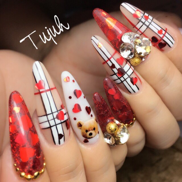 バレンタイン ハンド チェック ハート ブランド柄 Nail Tujuhのネイルデザイン No ネイルブック