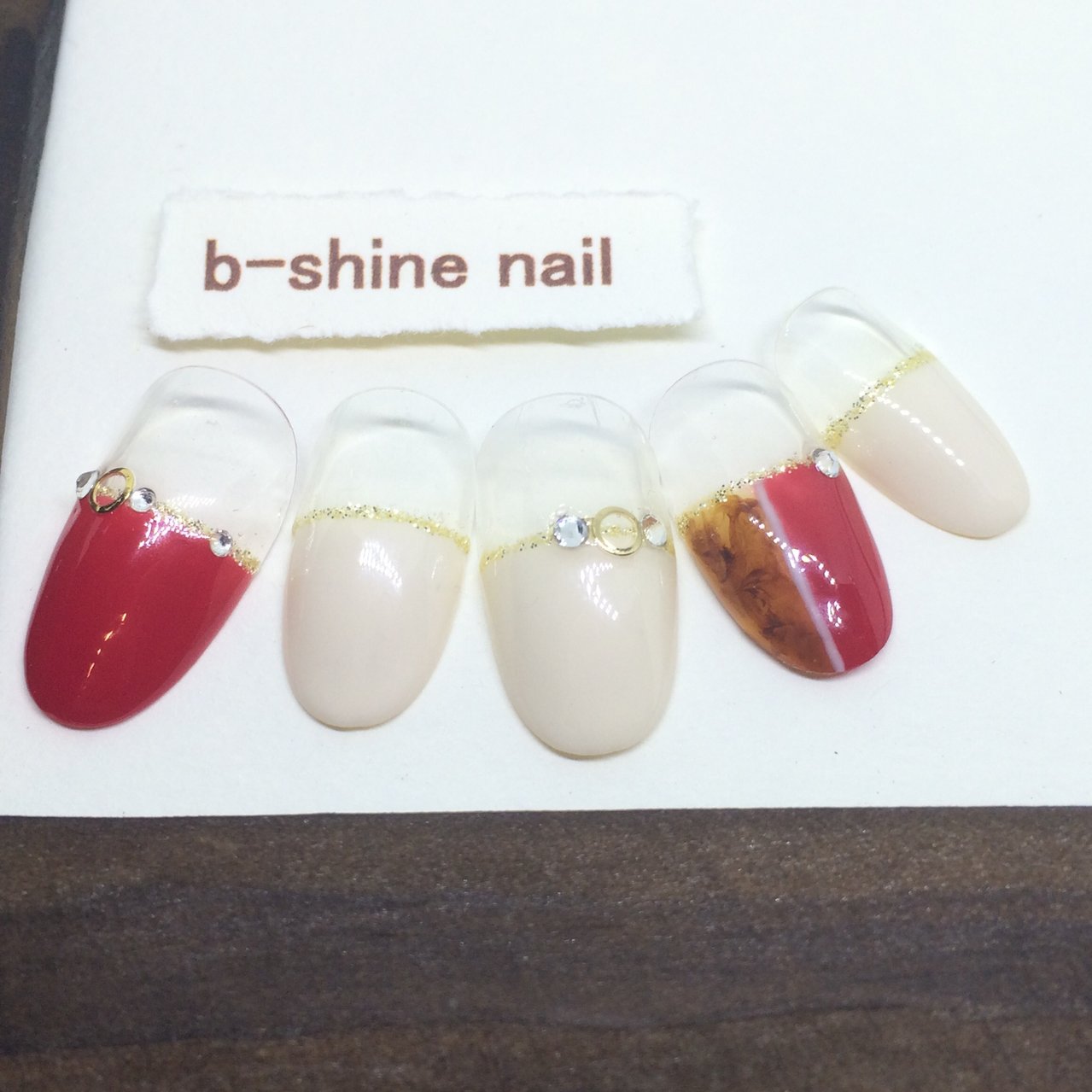 オールシーズン オフィス デート 女子会 ハンド B Shine Nail ビーシャインネイル 友尻 映子のネイル デザイン No ネイルブック