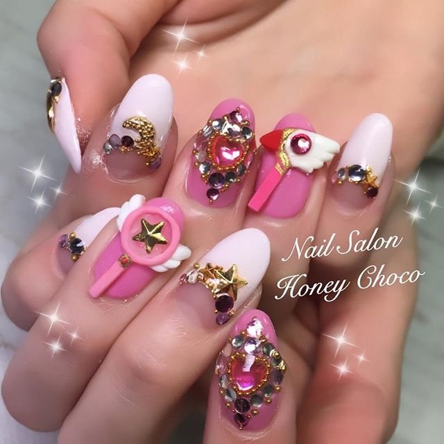 春 ハロウィン デート 女子会 ビジュー Nail Salon School Honey Chocoのネイルデザイン No ネイルブック