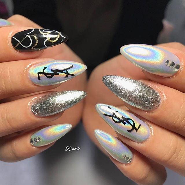 Rネイル R.nail〜【アールネイル】｜三日市のネイルサロン｜ネイルブック