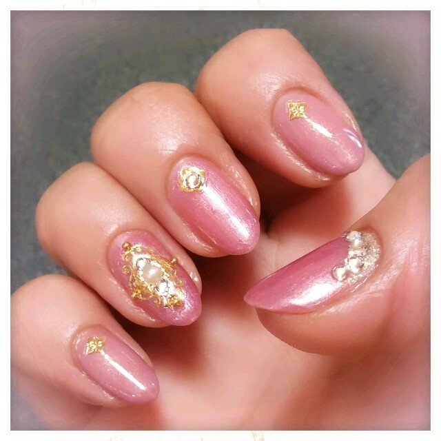 ハンド ビジュー デコ ピンク マニキュア Lazyのネイルデザイン No ネイルブック