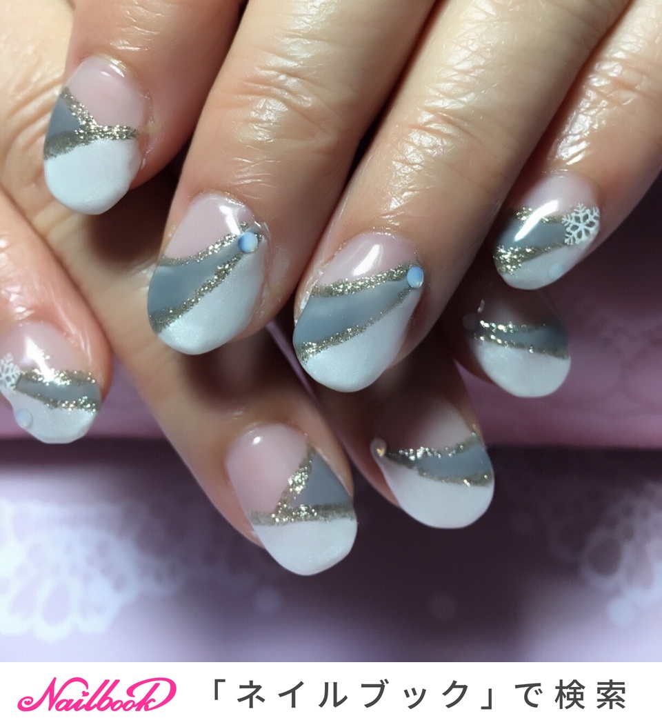 冬 オフィス ハンド フレンチ ミディアム 滋賀 夜間深夜専門店 しーちゃんネイルのネイルデザイン No ネイルブック