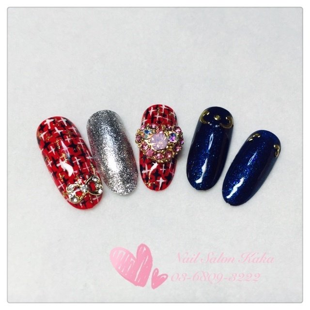ミディアム レッド ネイビー シルバー Kakaのネイルデザイン No 193 ネイルブック