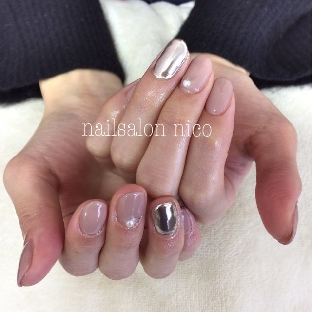 オールシーズン ハンド シンプル ミディアム ベージュ Nailsalonnicoのネイルデザイン No ネイルブック