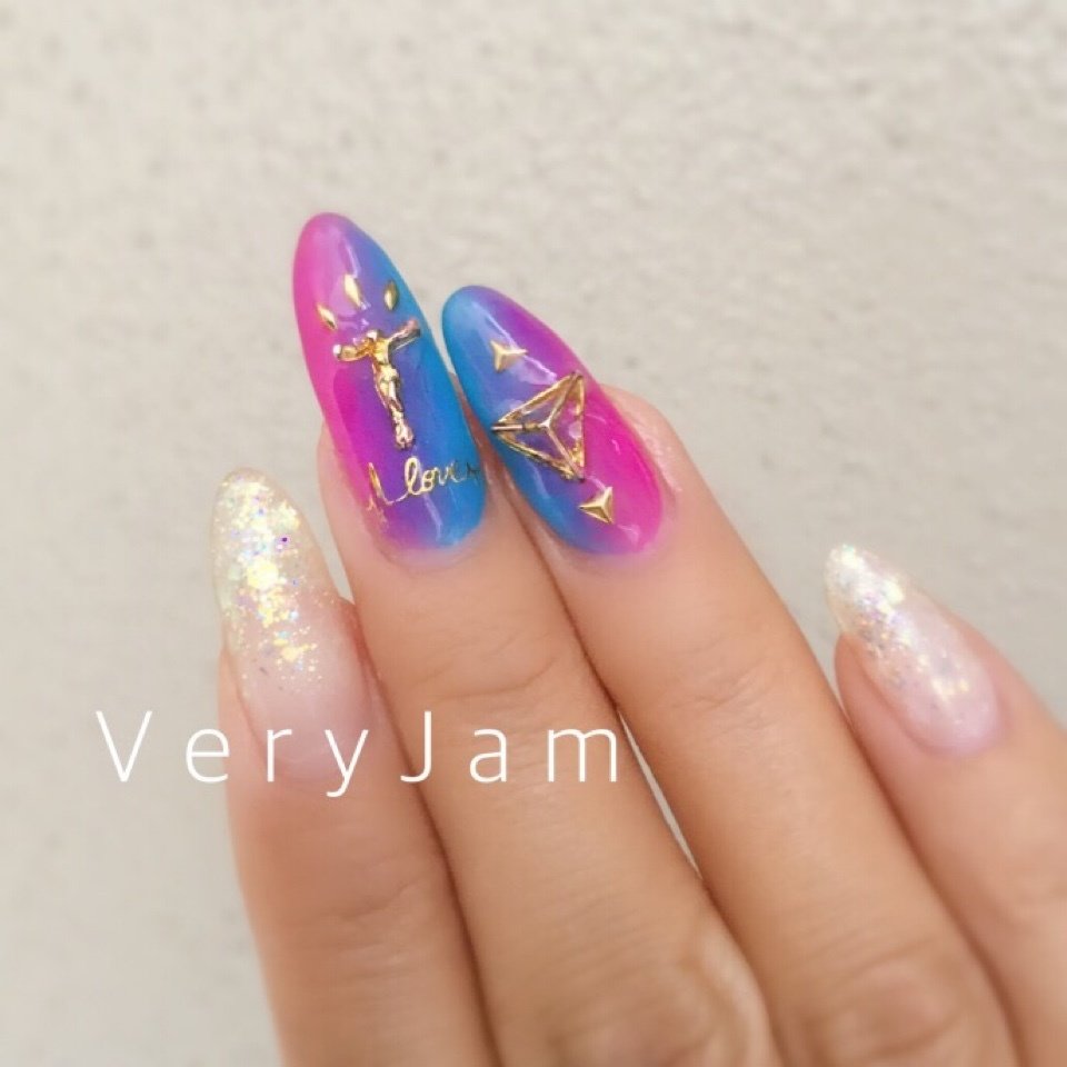 グラデーション ギャラクシー ピンク ブルー ビビッド Veryjam Nail Eyelashのネイルデザイン No ネイルブック