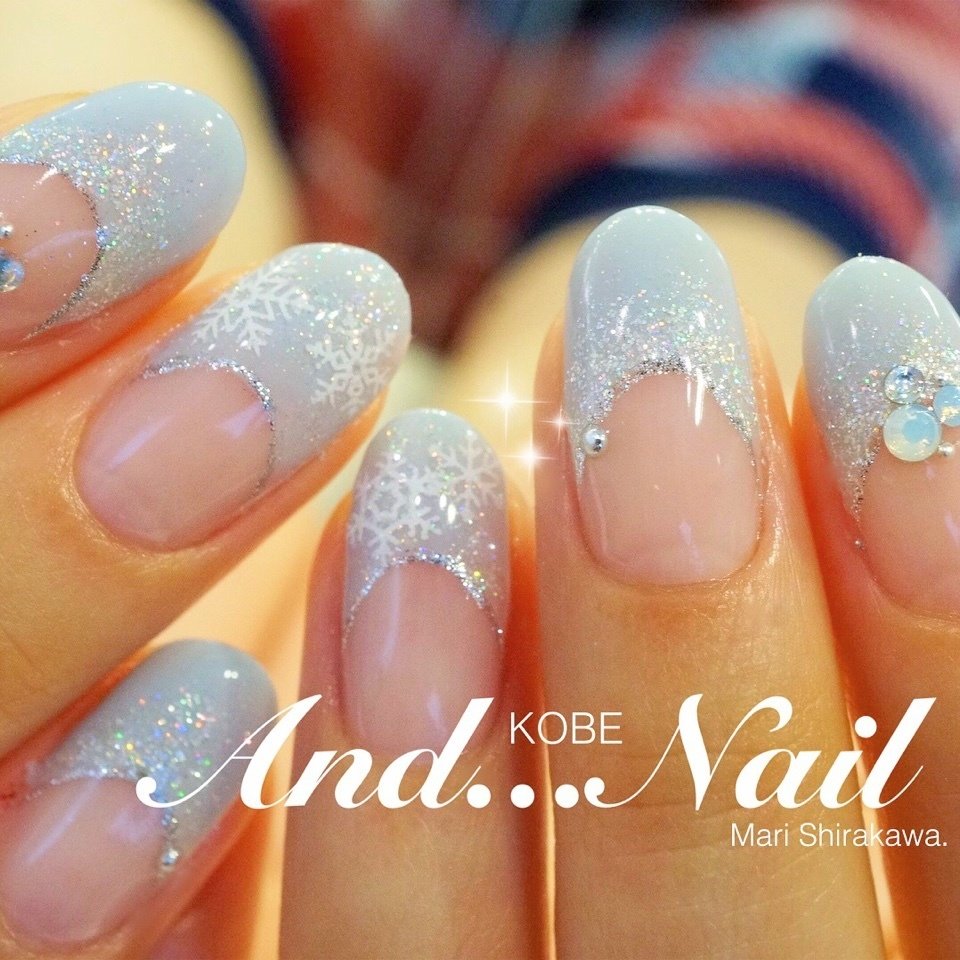 秋 冬 クリスマス オフィス ハンド 白川麻里 神戸アンドネイルのネイルデザイン No ネイルブック