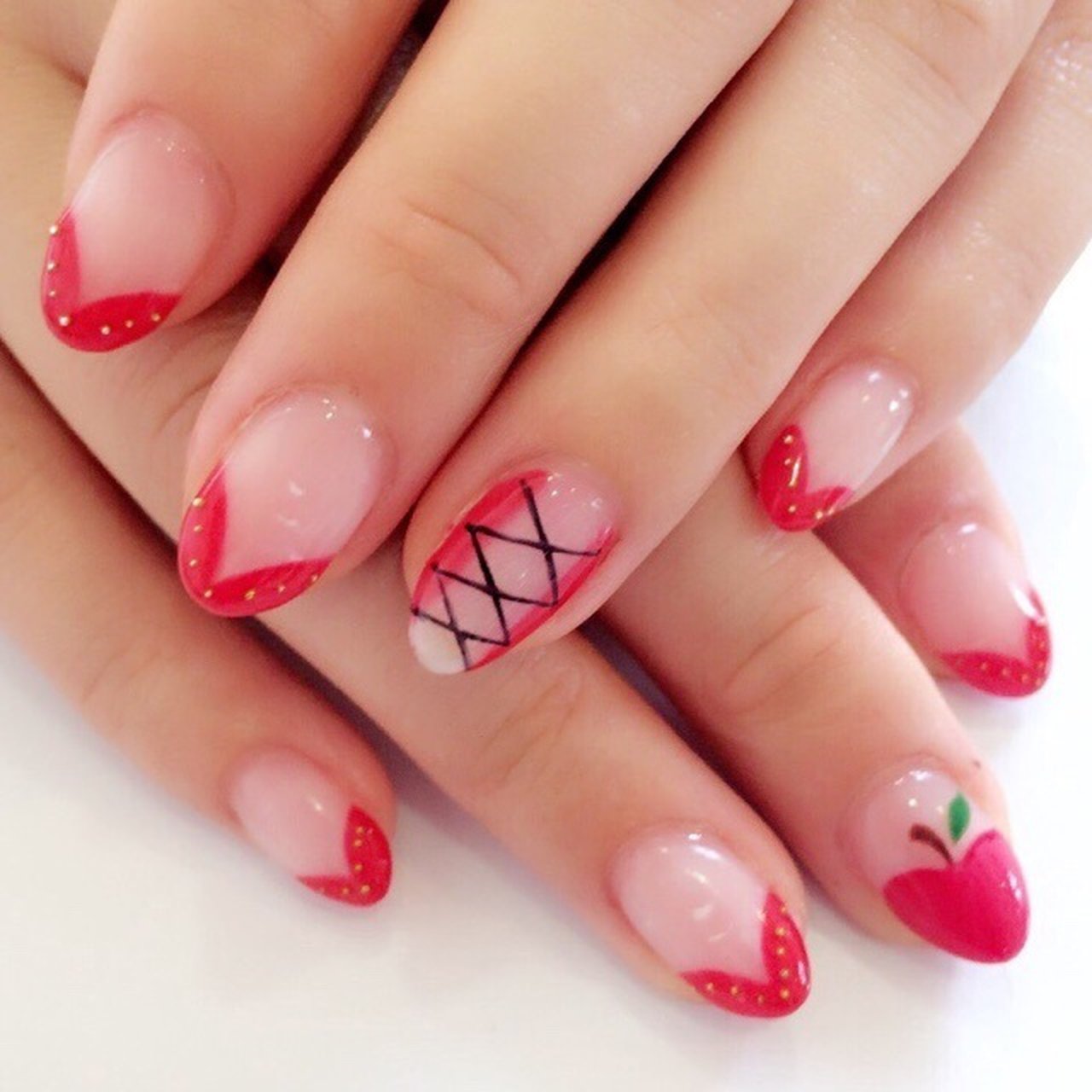 t*m様 アートデザイン アクリル バック　ヴィンテージ　赤いハイヒール ANGEL R/エンジェルアール】アメスリ/ フラワーネック/ デコルテ