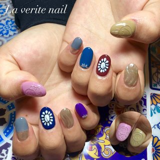 La Verite Nail ラヴェリテネイル 東岸和田のネイルサロン ネイルブック