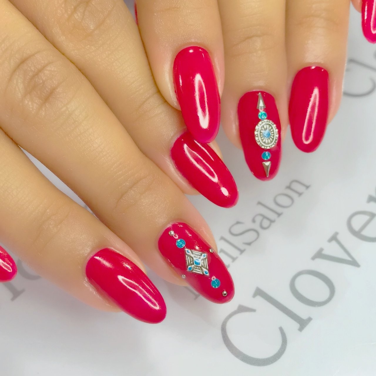 夏 オールシーズン 海 リゾート ハンド Nailsalon Cloverのネイルデザイン No ネイルブック