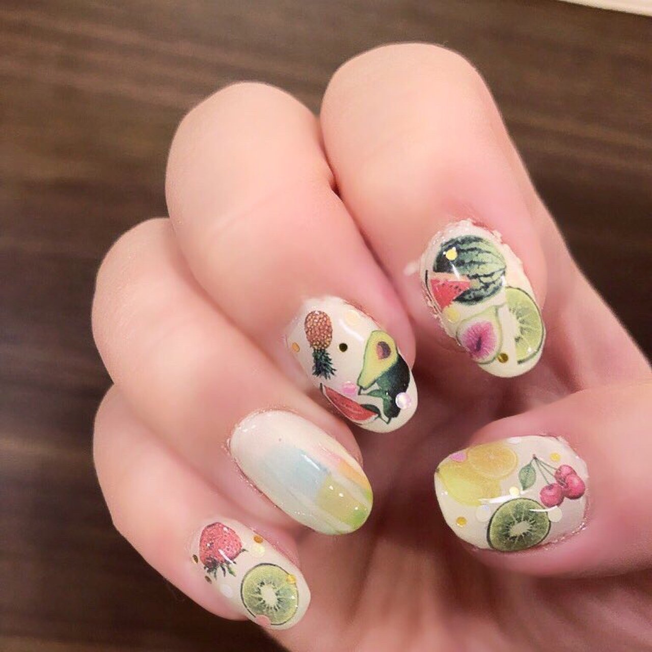 夏 ハンド ラメ トロピカル フルーツ Jollynailのネイルデザイン No ネイルブック