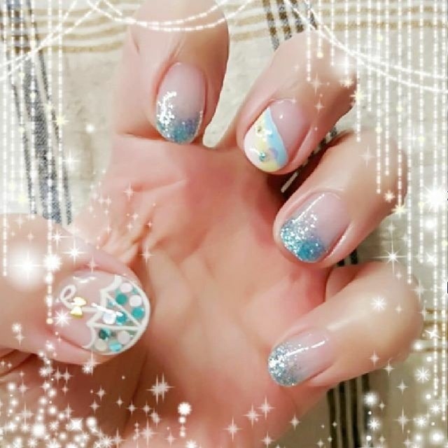 夏 梅雨 ハンド グラデーション ホログラム Amumamaのネイルデザイン No ネイルブック
