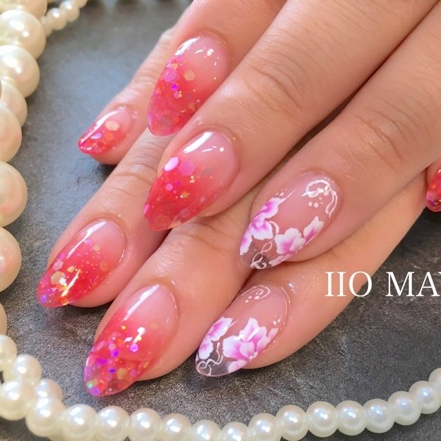 春 夏 ハンド グラデーション ラメ Nailsalon School爪屋のネイルデザイン No ネイルブック