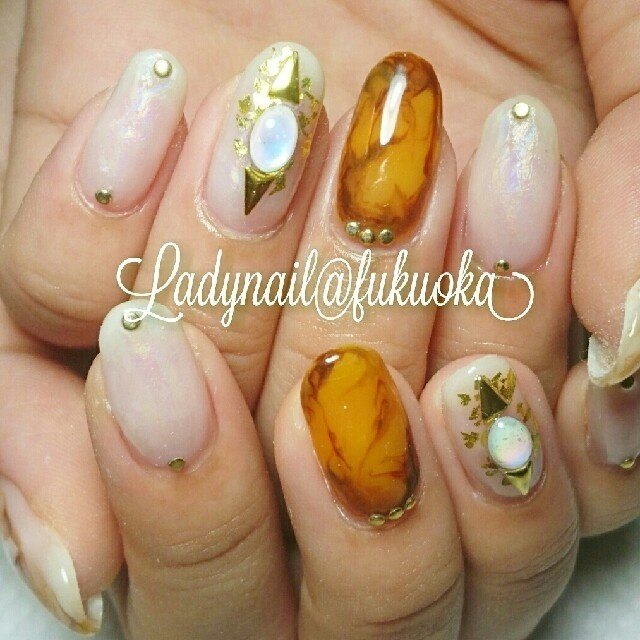 秋 ハンド べっ甲 ホイル クリア Lady Nail Fukuoka Daimyoのネイルデザイン No ネイルブック