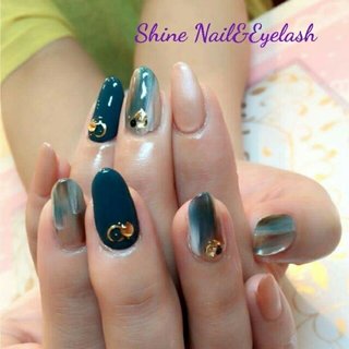 Shine Nail Eyelash シャイン ネイルアンドアイラッシュ 深谷のネイルサロン ネイルブック