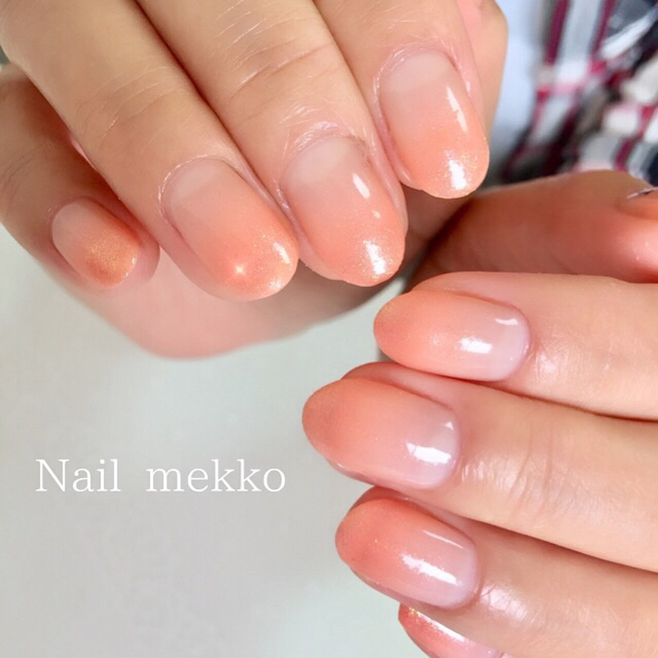 シンプル グラデーション ラメ ベージュ オレンジ Nail Mekkoのネイルデザイン No ネイルブック