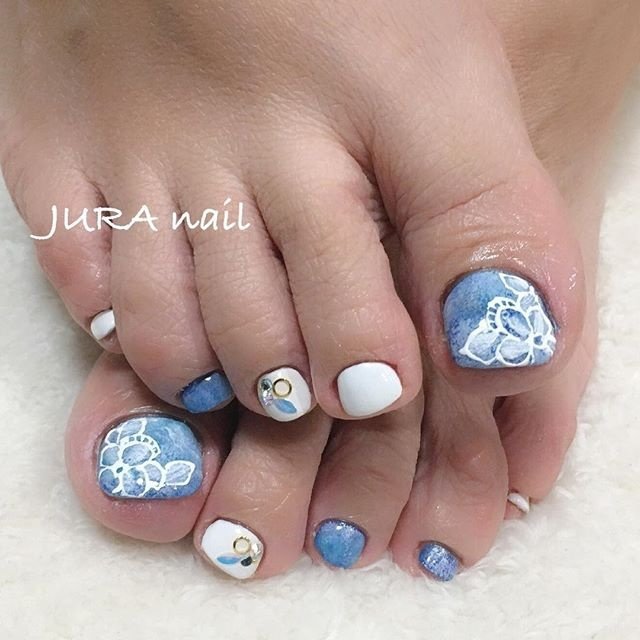 夏 オールシーズン 海 女子会 フット Megu Jura Nailのネイルデザイン No ネイルブック