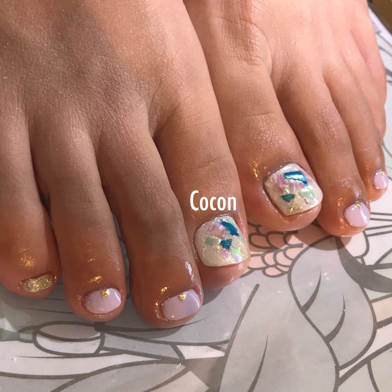 夏 オールシーズン 海 リゾート フット Cocon Nailのネイルデザイン No ネイルブック