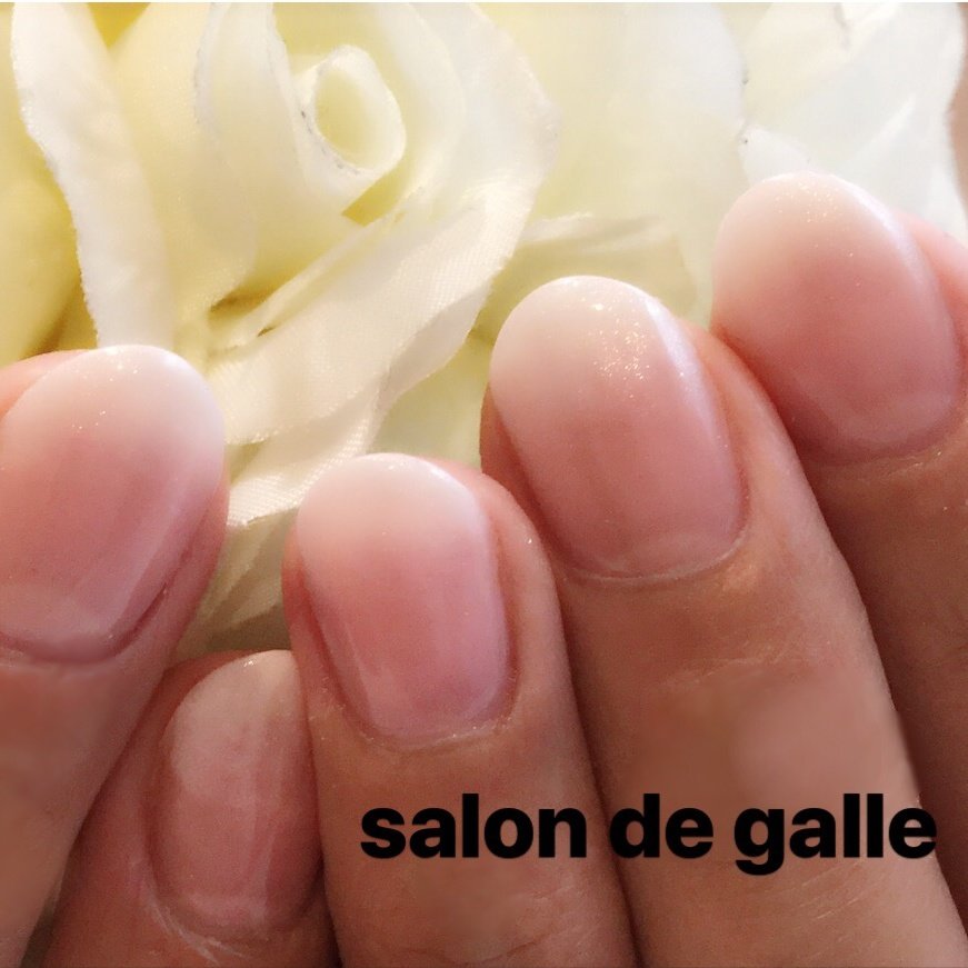 オールシーズン オフィス ブライダル 女子会 ハンド Salon De Galleのネイルデザイン No ネイルブック