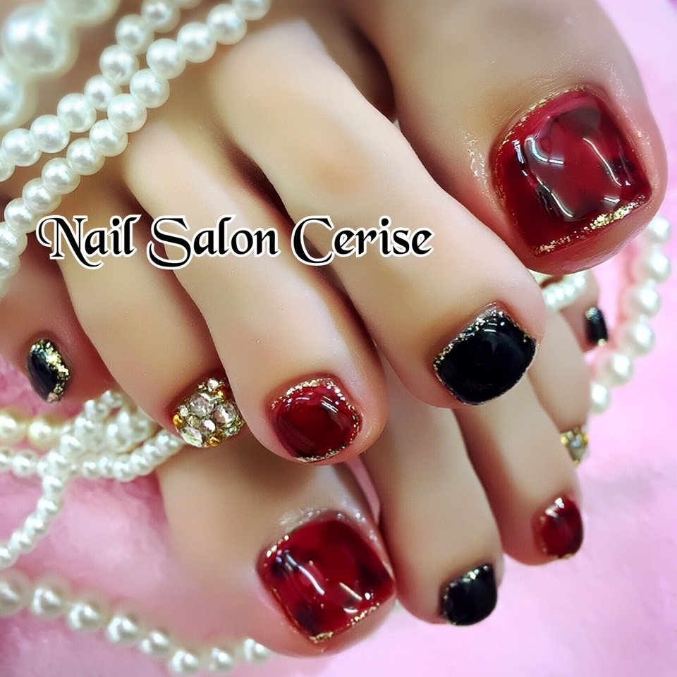 秋 冬 パーティー デート フット Nail Salon Cerise ネイルサロンスリーズ のネイルデザイン No ネイルブック