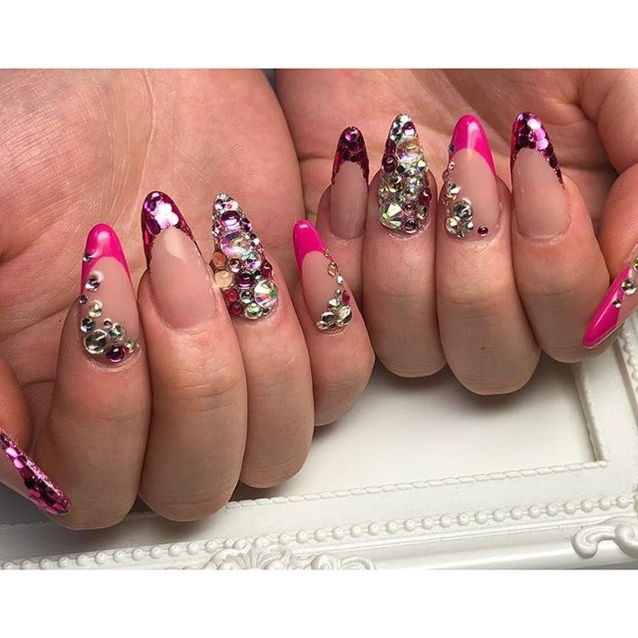 フレンチ 変形フレンチ ベージュ ピンク スカルプチュア M Nailのネイルデザイン No ネイルブック