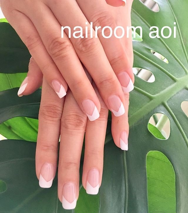 夏 オールシーズン オフィス ブライダル ハンド Nailroom Aoiのネイルデザイン No ネイルブック