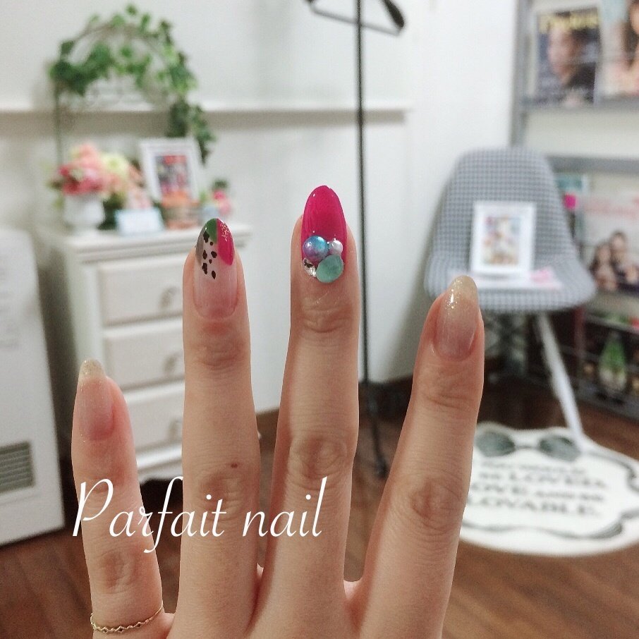 旅行 リゾート デート 女子会 ピンク 八戸市parfaitnailのネイル