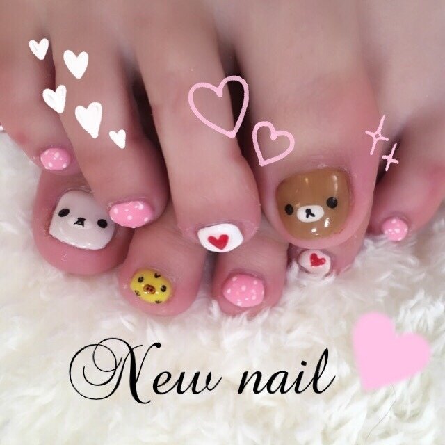 オールシーズン フット ハート 痛ネイル ドット Nail Akemiのネイルデザイン No ネイルブック