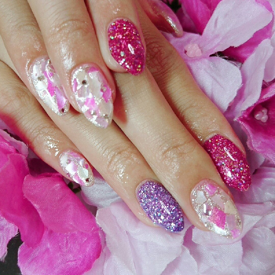 夏 ハンド ラメ シェル ミディアム Cheri Nail Keikoのネイルデザイン No ネイルブック