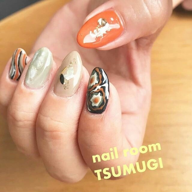 オールシーズン 旅行 リゾート ハロウィン ハンド Nailroomtsumugiのネイルデザイン No ネイルブック