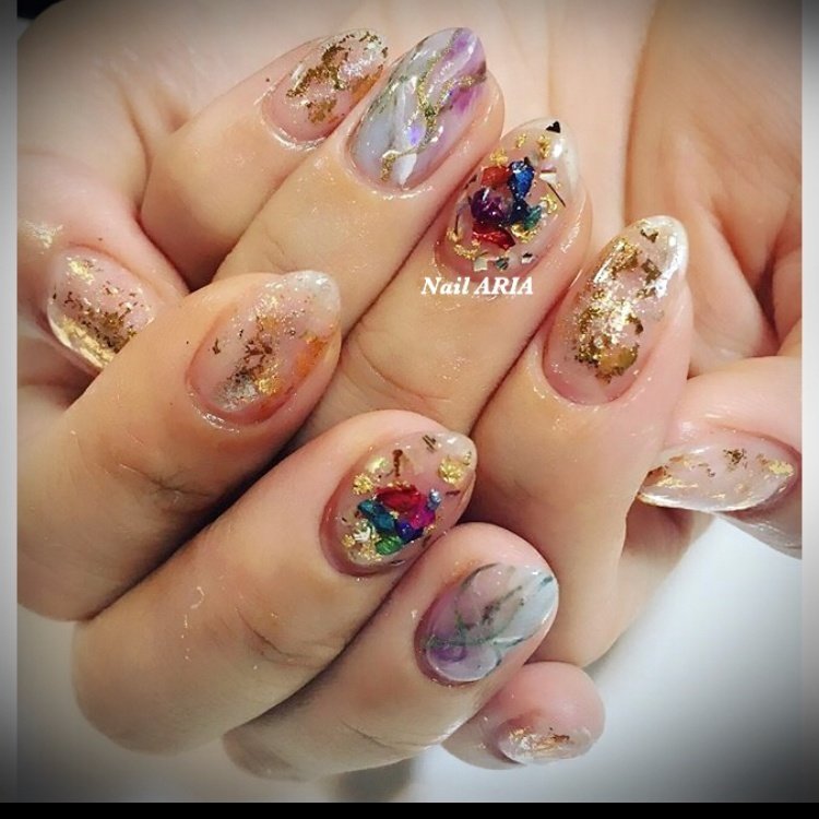 夏 オールシーズン ハンド ニュアンス ホイル Ayaka Nailariaのネイルデザイン No ネイルブック