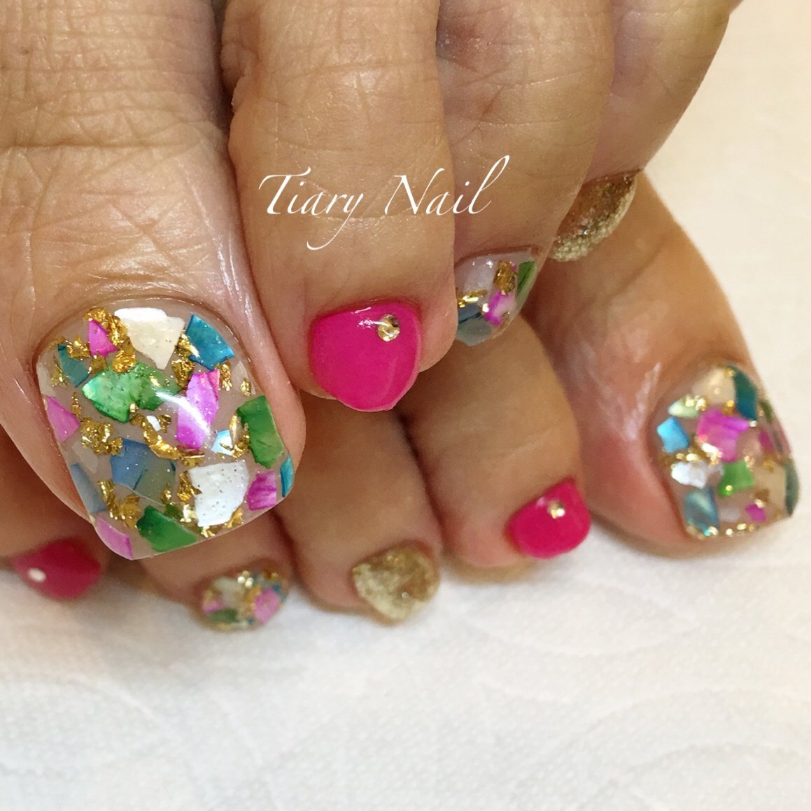 夏 リゾート デート 女子会 フット Tiarynail ティアリーネイルのネイルデザイン No ネイルブック