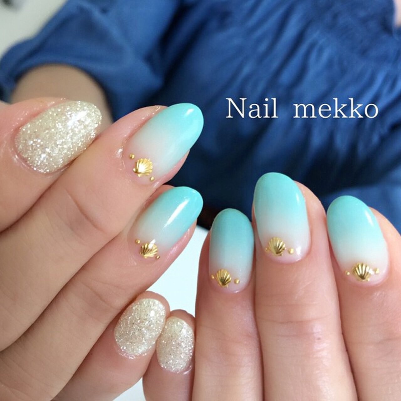 グラデーション ラメ シェル ターコイズ 水色 Nail Mekkoのネイルデザイン No ネイルブック