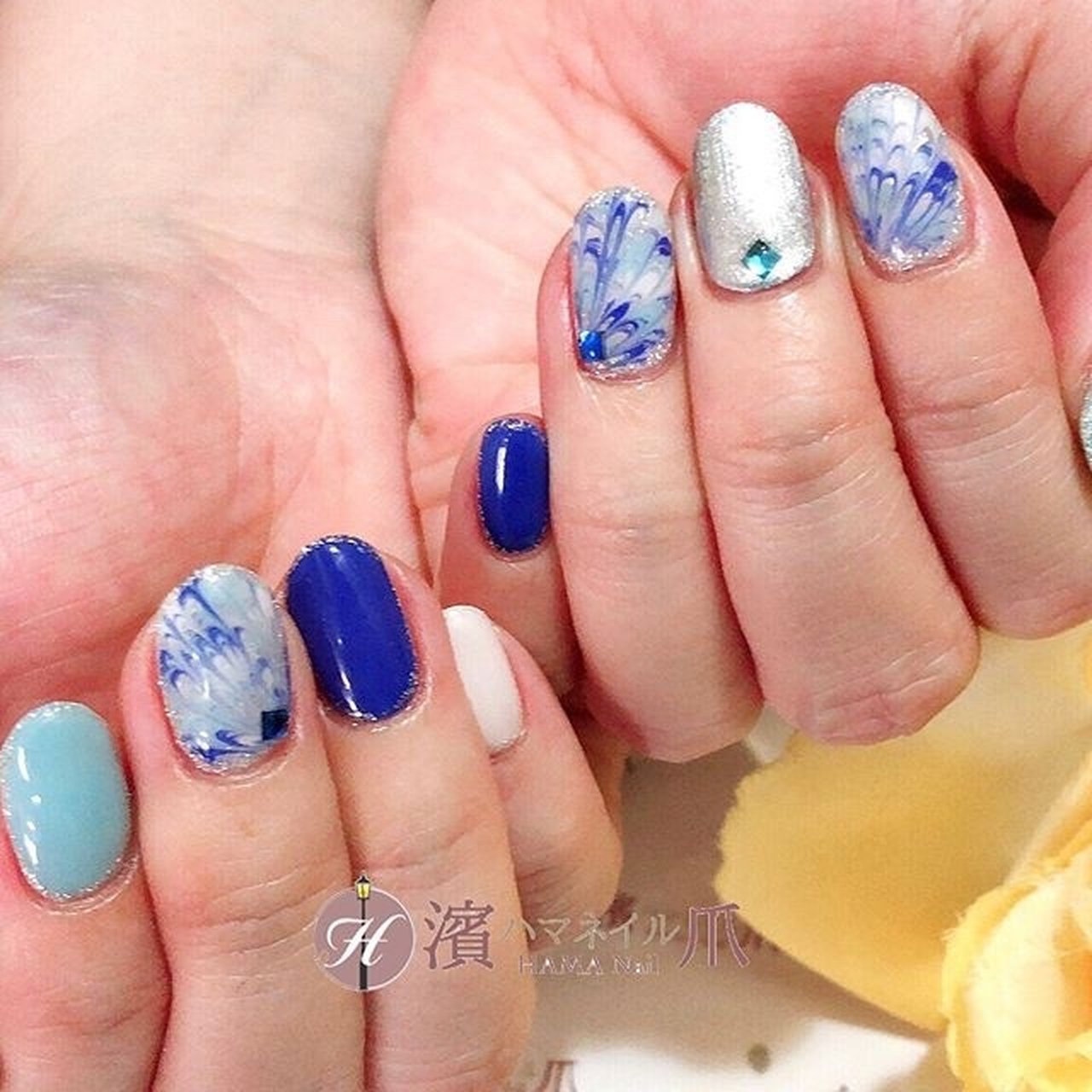 夏 オールシーズン 海 オフィス ハンド ハマネイルのネイルデザイン No ネイルブック