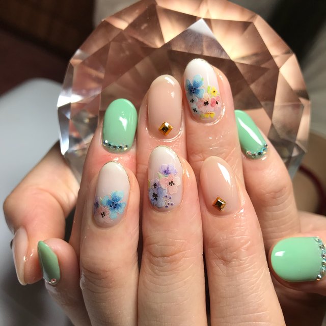 Halucia Nailsalon 佐世保市のネイルサロン ネイルブック