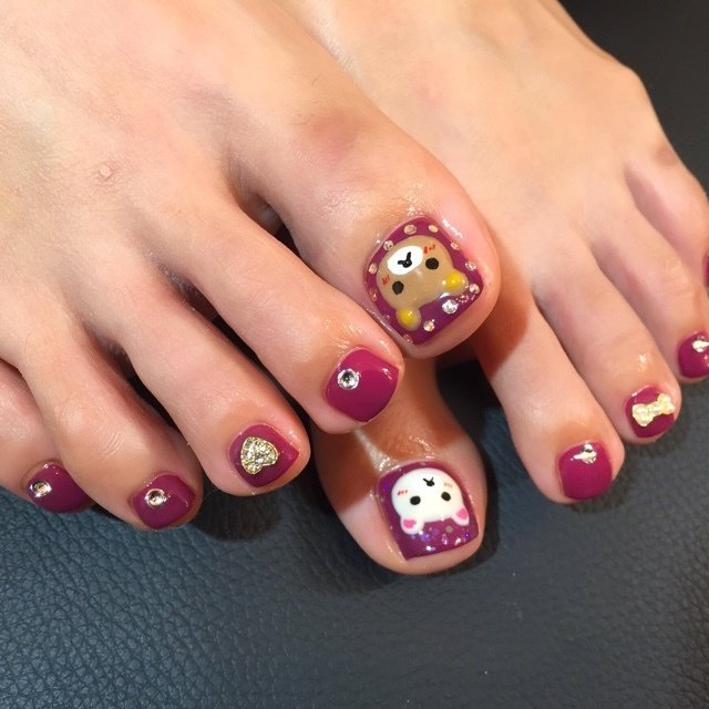 秋 冬 ハロウィン フット ホログラム Nail Beauty Eclat のネイルデザイン No ネイルブック