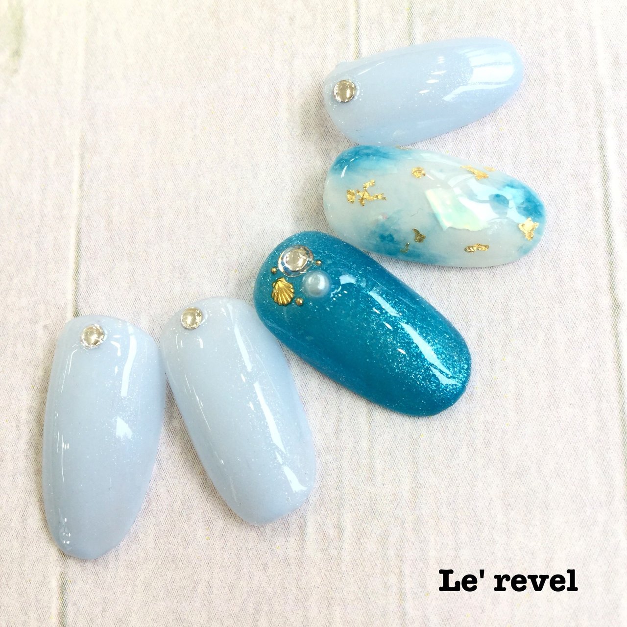 夏 旅行 海 リゾート ハンド Ramble Nailのネイルデザイン No ネイルブック