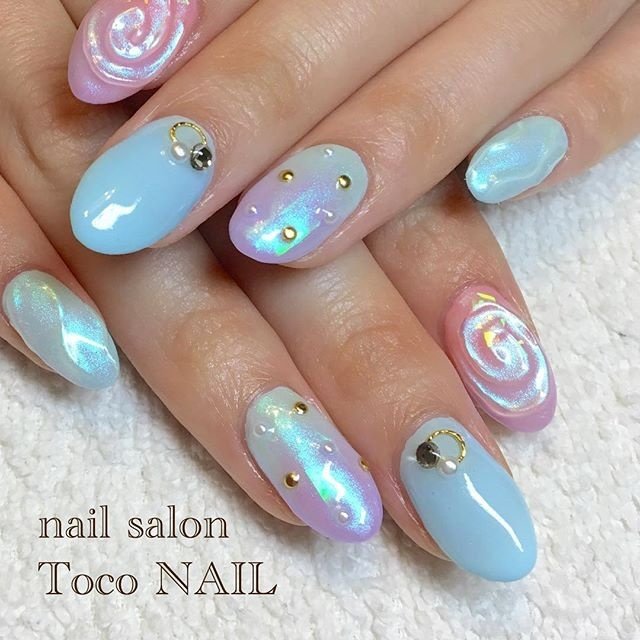 夏 ハンド ユニコーン オーロラ ミディアム Toconailのネイルデザイン No ネイルブック