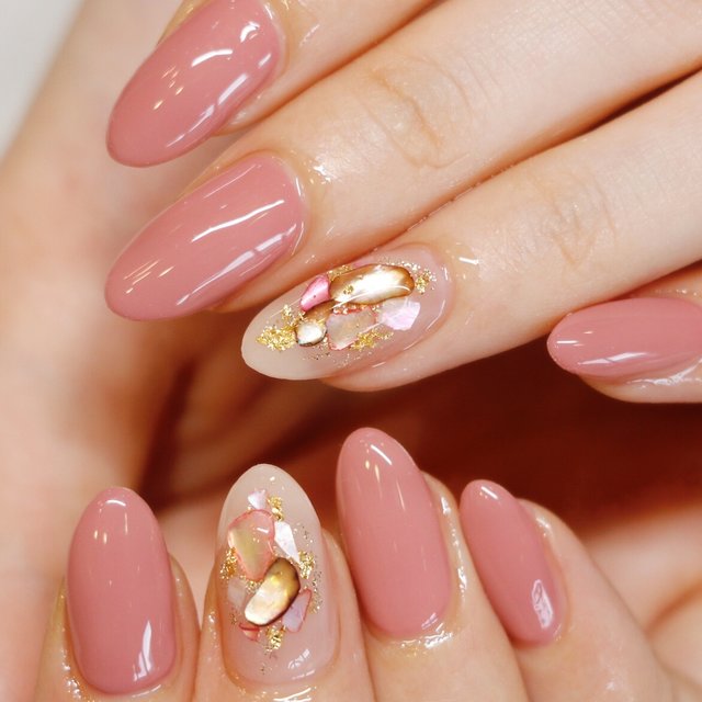 Nail Room Vogue ネイルルーム ヴォーグ 新下関のネイルサロン ネイルブック