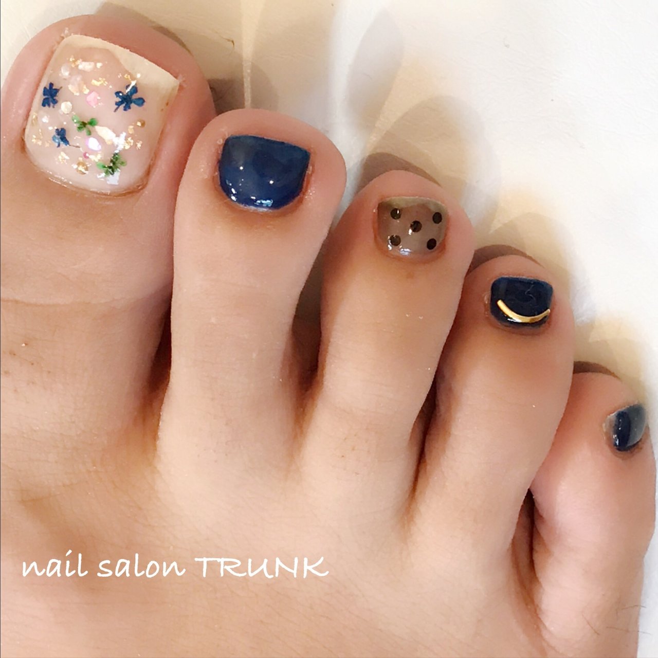 オールシーズン フット シースルー 押し花 クリア Nail Trunkのネイルデザイン No 339 ネイルブック