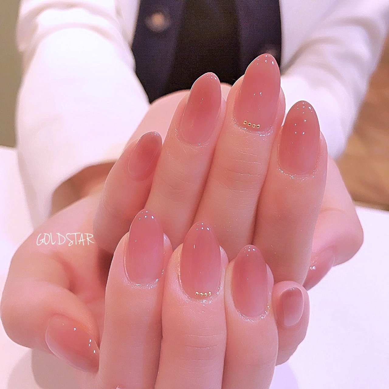 オールシーズン オフィス デート 女子会 ハンド Agloss Nailのネイルデザイン No ネイルブック