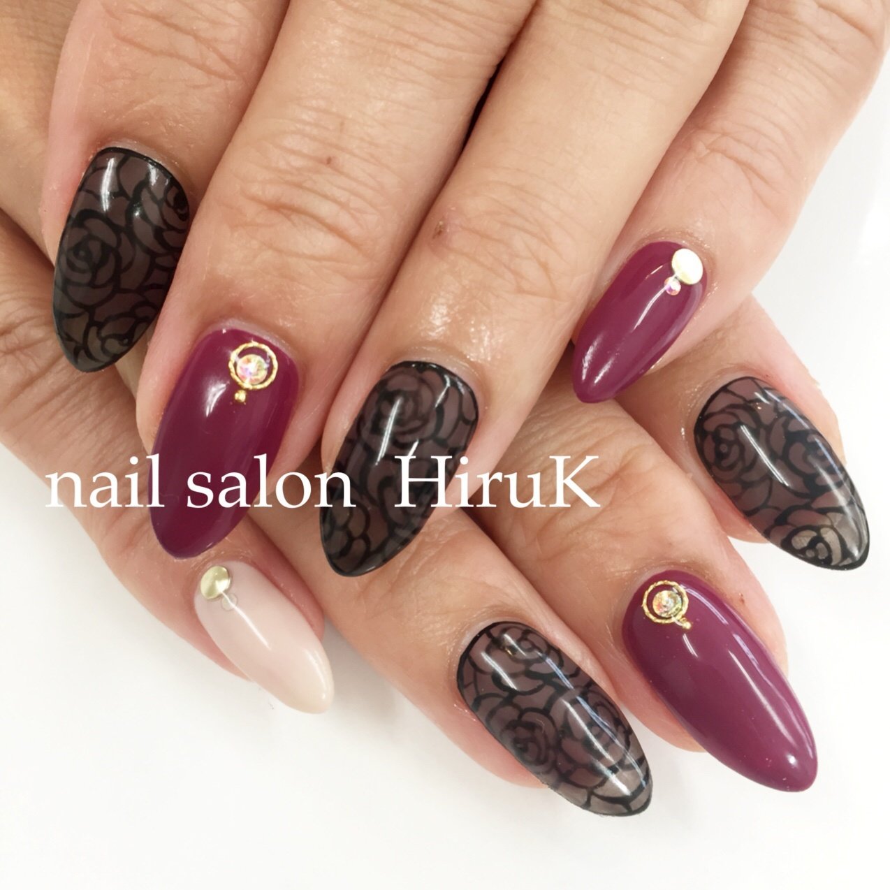 ハンド ベージュ ボルドー ブラック ジェル Nail Eyelash Hiruk Du Hugのネイルデザイン No ネイル ブック