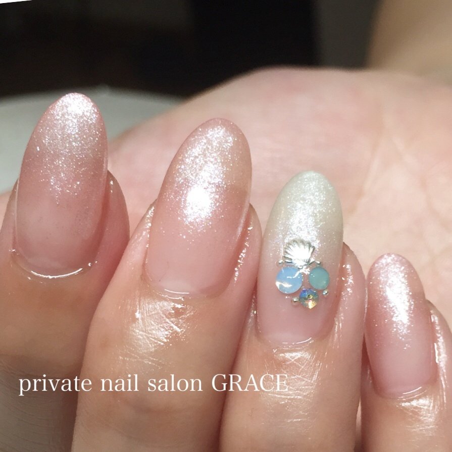 夏 オフィス ハンド シンプル グラデーション Private Nail Salon Graceのネイルデザイン No 3327912 ネイル ブック