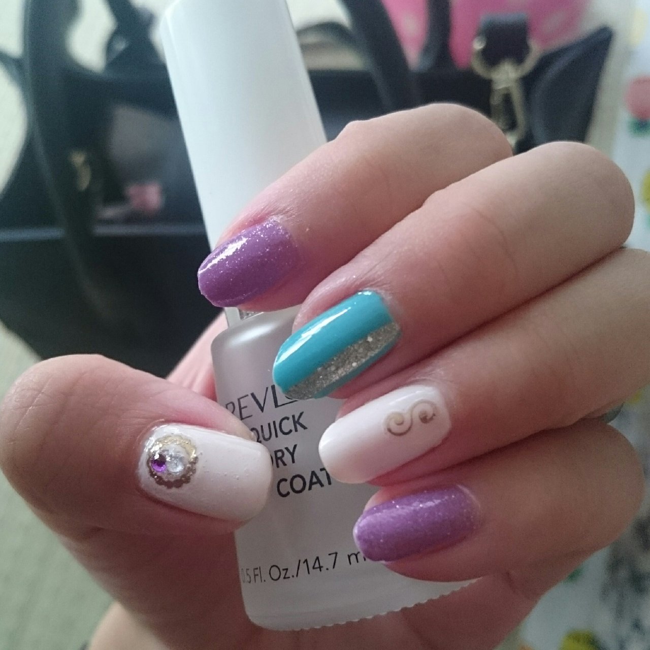 ビジュー ラメ シュガー ホワイト ターコイズ Aya0406のネイルデザイン No ネイルブック