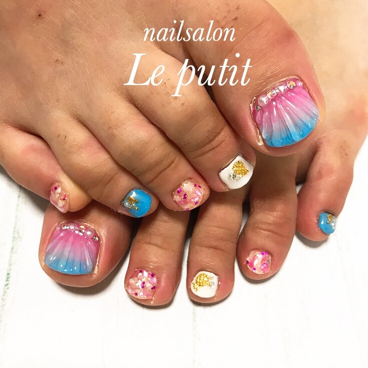 夏 旅行 海 リゾート フット Nailslon Le Petitのネイルデザイン No ネイルブック