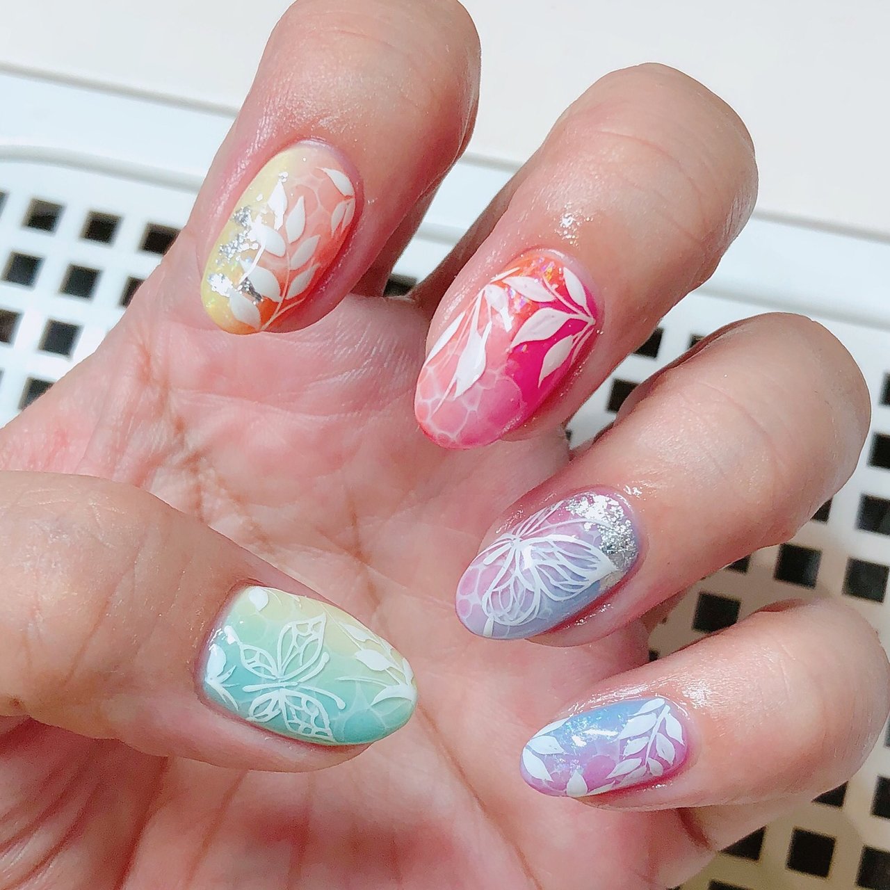 ハンド グラデーション ボタニカル セルフネイル Drop Nailのネイルデザイン No ネイルブック