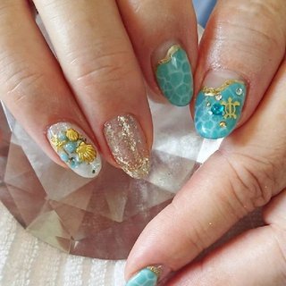 #7月定額デザイン #水面ネイル #ハワイアンネイル #海ネイル #ゴールドシェル#ヒトデネイル #かめメタル #ブルーパール#祝!回復の兆し! 様#日吉元住吉ネイルサロン #グラモロソ #夏 #海 #リゾート #浴衣 #ハンド #ビジュー #シースルー #トロピカル #マリン #ミディアム #クリア #ターコイズ #ブルー #ジェルネイル #お客様 #micchee #ネイルブック