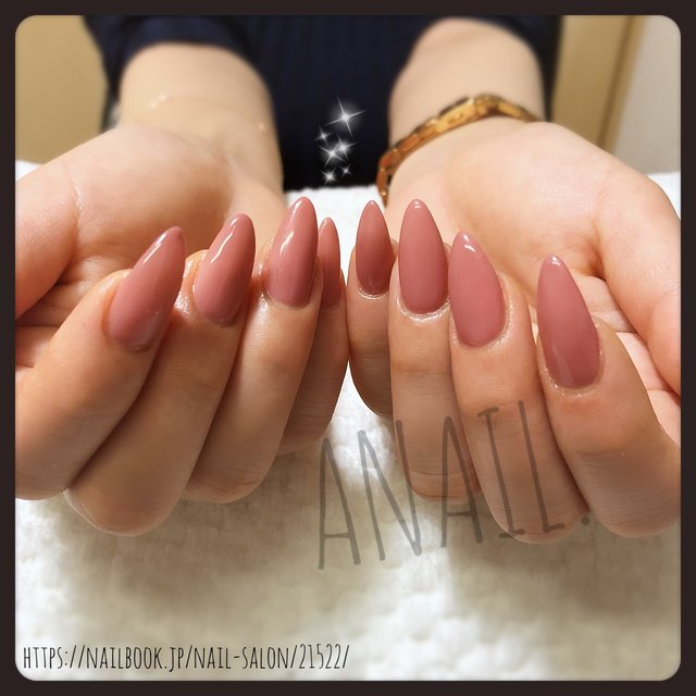 女っぽネイル 美人度を上げる愛されデザイン 19